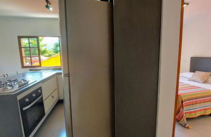 Algodão - Novo Flat com Piscina, 50mts da praia, churrasqueira privativa, ar con, wi-fi, netflix, garagem - Foto 8