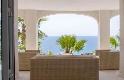 Frontline villa, five star deluxe - Foto 9