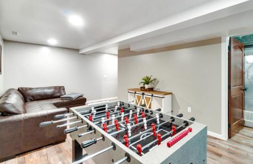 Scenic Yankton Retreat with Fire Pit 1 Mi to Lake! - Foto 26