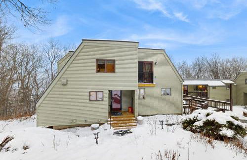 Kingswood Mountainside Retreat - Photo 5