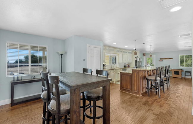 Wine Country Retreat Gorgeous Views, Minutes to Wineries - Foto 14