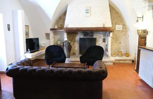 typical mas provençal with swimming pool in a small hamlet near mouriès in the alpilles in provence- 8 persons - Foto 3