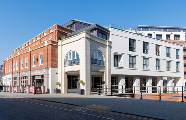 Super Vibrant 2 Bedroom With Parking - Foto 25