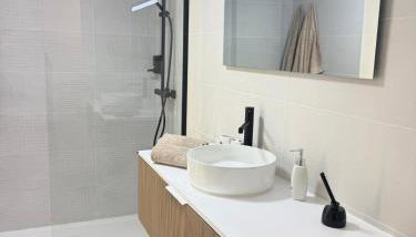 Apartamento en salou a 20m Playa! REFORMADO NUEVO - Foto 4