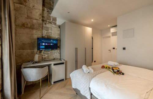 Stone villa NEPOT - in center - rooftop terrace - Photo 23