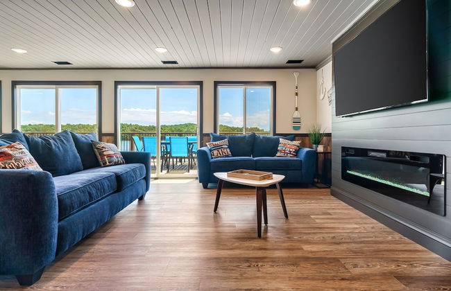 The Lodge at Lakeside - Photo 25