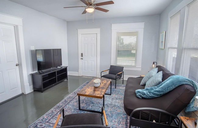 Wonderful 3 BR 2 BA Near Downtown - Foto 3