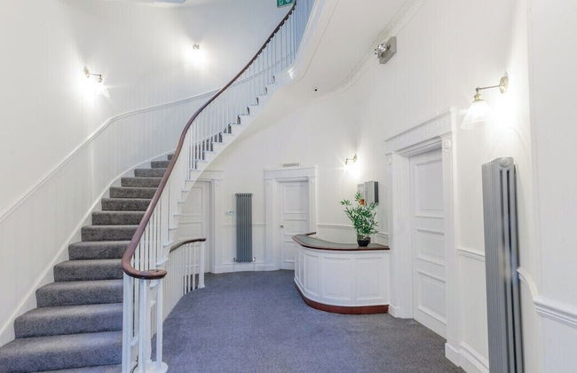 The Crescent by Pureserviced - Foto 31