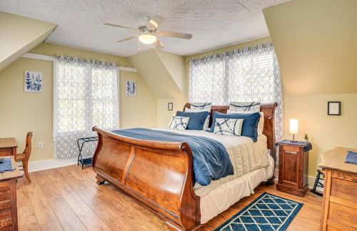 1 Block to Crescent Lake Charming Home with Porch! - Foto 12