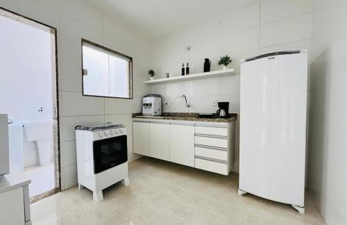 Casa espaçosa com quintal perto da lagoa - Foto 18