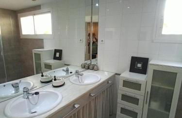 Cozy apartment & free parking - Foto 13