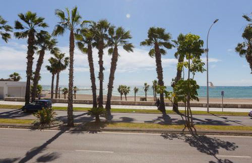 Apartamento con vistas al mar - Photo 26