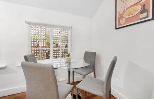 2 Bed Piccadilly Apartment 1 - Photo 8