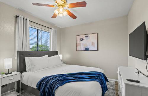 Alder Stay 3BD Townhome in Heart of Arlington - Foto 5