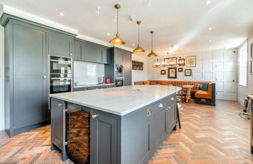 Carlton Manor - Foto 8