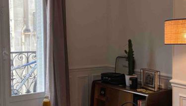 La Belle Vie à Paris - with balcony - Foto 3