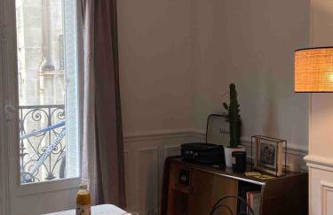 La Belle Vie à Paris - with balcony - Foto 3