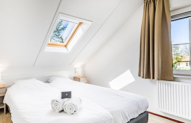 Luxurious Villa With Hot Tub and Sauna - Photo 3