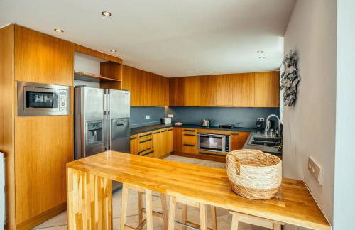 Grand Sea View Apartment 3' from Kavouri Beach - Foto 11
