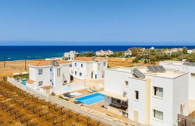 Villa Diana Seaside in Pomos - Foto 31