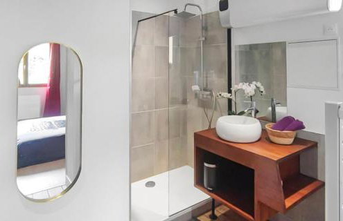 Maison plein pied Béthune avec place de parking, jardin clos et terrasse exterieure, quartier calme proche centre proche gare, capacité 4 personnes - Foto 10