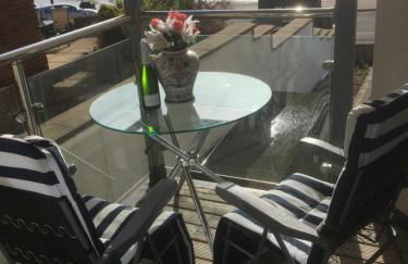 Tides Reach - Photo 1