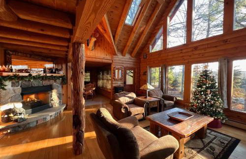 Poconos True Log Cabin with Sauna, Movie Theather, Hot Tub & Fire Pit! - Photo 8