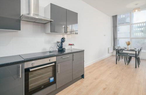 Airport - Town Centre - Train Station - Free Parking - Foto 19