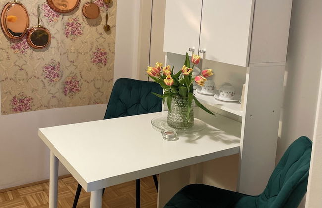 Beautiful Flat top Location - Foto 1