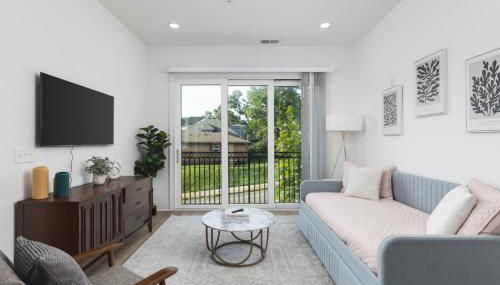 Modern East Nashville Condo 3 Miles to Downtown - Foto 2