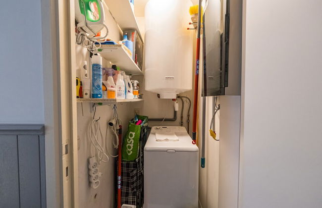 Quiet Apartment With Sunny Terrace - Photo 17