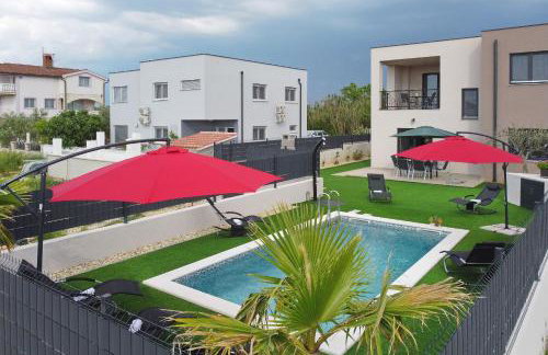 Villa Tri Palme with heated pool - Foto 25