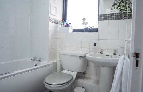 Modern Luxurious Apartment with Balcony - Foto 27