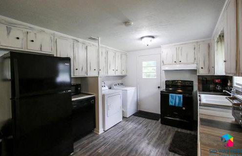 Cake By The Ocean Electric Recliners-Minutes From I-95 And Pembroke - Photo 18