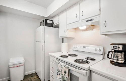 Towne Plaza Apartments #104 in the Galleria Area - Foto 10