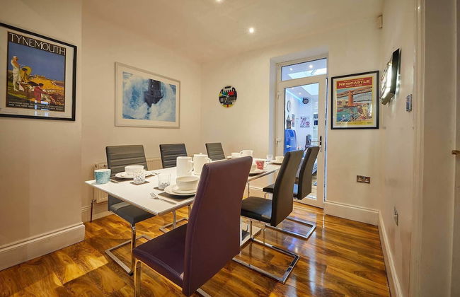 Host Stay The View Old Coastguard Cottage - Photo 7