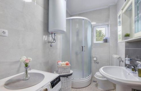 4 Bedroom Gorgeous Home In Hrvace - Foto 29