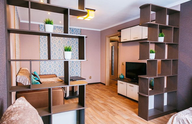 Apartments 5 Zvezd Microrayon Entuziastov - Foto 14