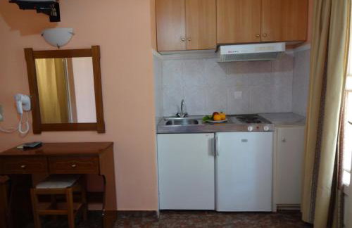 Pansion Filoxenia Apartments & Studios - Foto 24