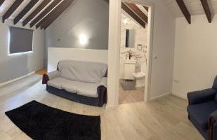 Amazing Home - Photo 11