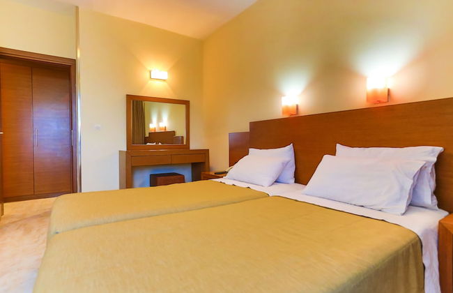 Rodian Gallery Hotel Apartments - Photo 8