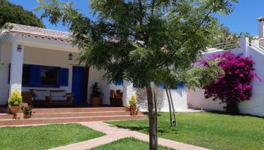 Chalet en Caños, sin coger coche para la playa Jaima y Pequeña Lulú - Foto 1, Garden