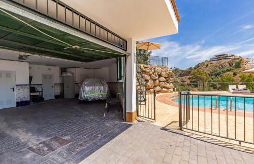 Tranquil 2 bed villa with private pool + sea view! - Foto 23