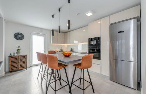 Villa Modea with Heated Pool - Foto 69