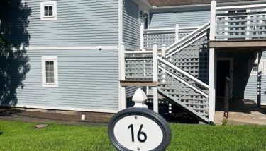 Newly Renovated Loft Villa at Norwich Spa with amenities, 3 minutes to Mohegan - Foto 2