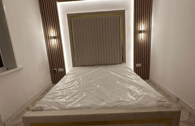 Remarkable 2-bed Apartment in Sunderland - Photo 3