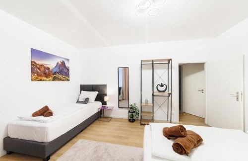 BIG New 7Rooms City Center APARTMENTS and Suites - Foto 18