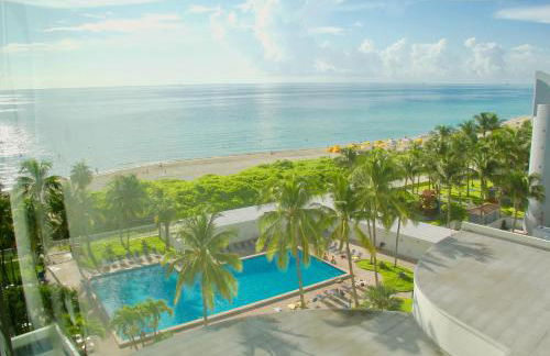 Directly on the Beach with Pool & Ocean View - Foto 1