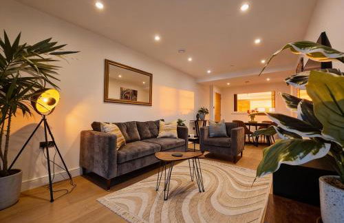 Leeds City Centre 2BR Apartment - Luxury Stay with Private Terrace - Foto 47