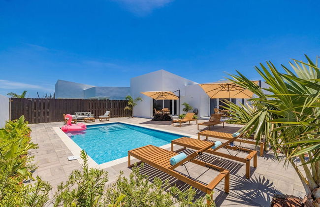 Newly Built Private Pool 3BR Parking Wi-fi - Foto 23